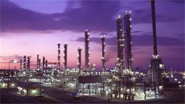 Iran gets first petchem export cash after 2011 bans